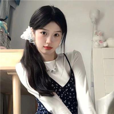 《红萼纷纷》