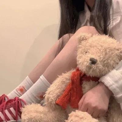 《女人与英雄》